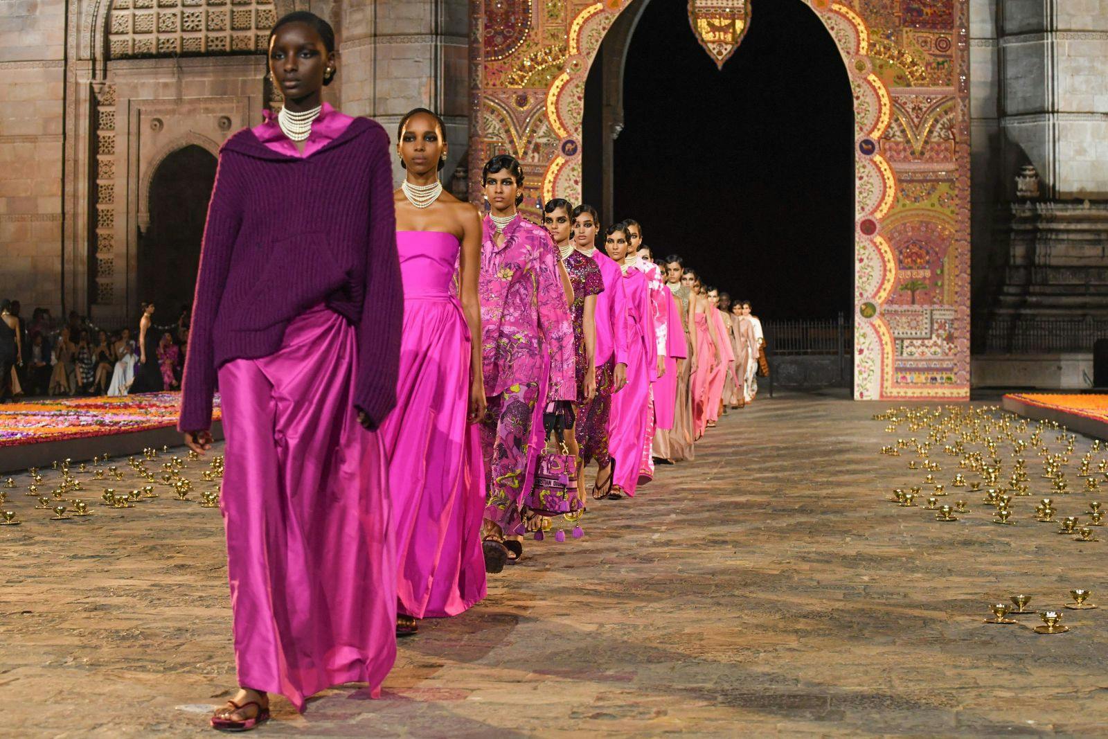 Dior’s Fall 2023 collection during a fashion show in Mumbai on March 30, 2023 (Indranil MUKHERJEE / AFP via Getty Images)
