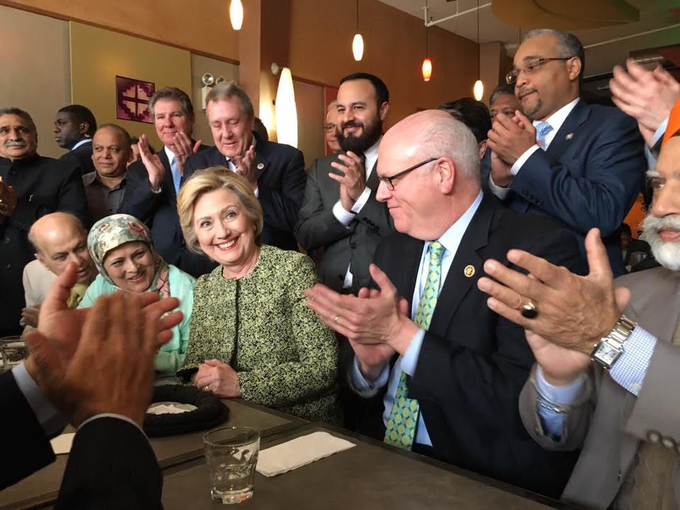 Hillary Clinton at Jackson Diner (Jackson Diner)