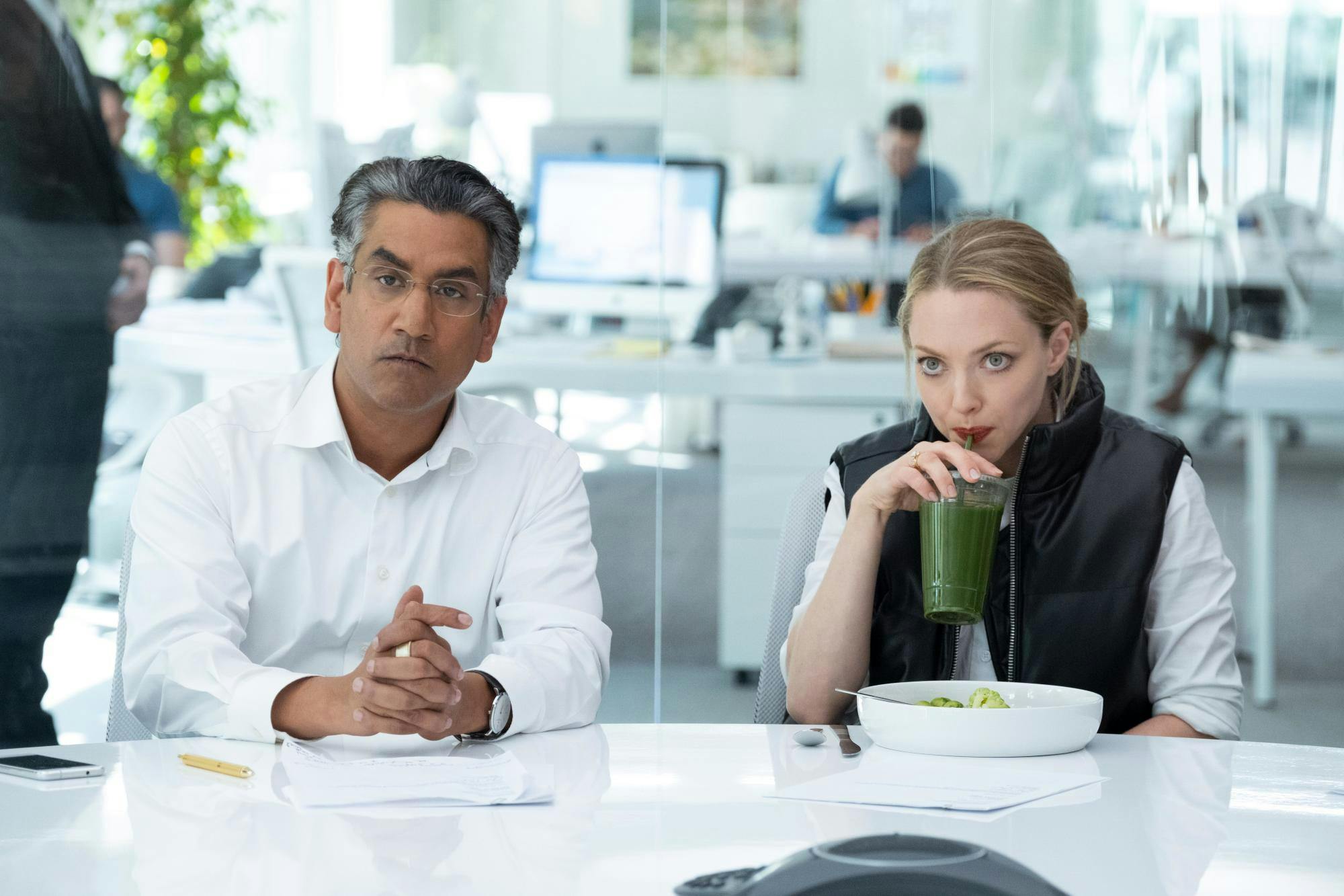 Naveen Andrews and Amanda Seyfried in The Dropout (Hulu)