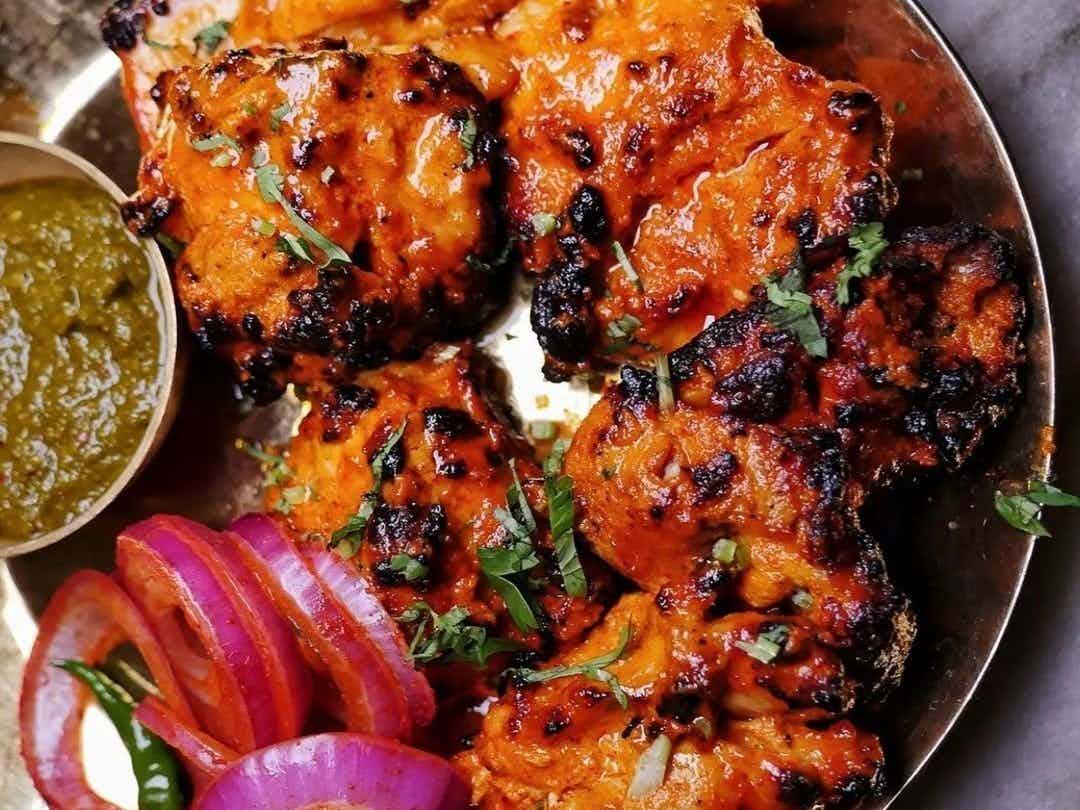 A plate of tandoori meat (GupShup NYC on Instagram)