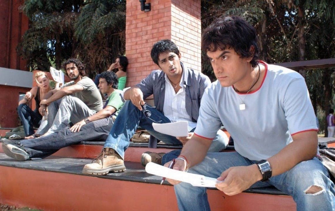 The ensemble cast of 'Rang de Basanti', from left to right: Alice Patten (as Sue McKinley), Soha Ali Khan (as Sonia), Kunal Kapoor (as Aslam), Sharman Joshi (as Sukhi), Siddharth (as Karan R. Singhania), Aamir Khan (as DJ)